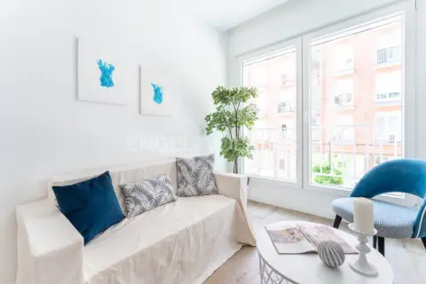 Apartamento en calle de Teruel