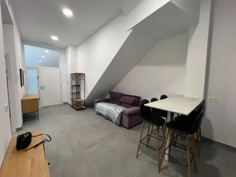 Piso en calle de Aragón, 6