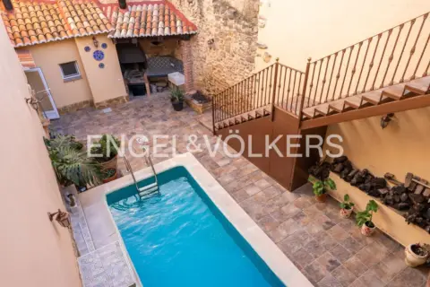 Casa en Villar del Arzobispo