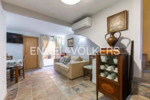 Casa en Villar del Arzobispo