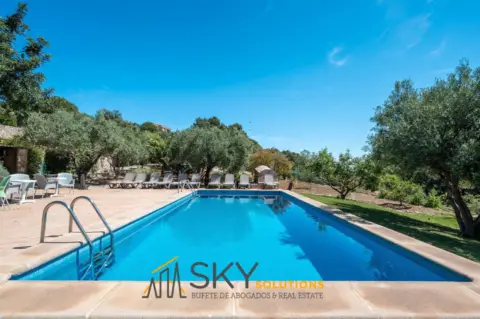 Casa rústica en calle Ma-2112