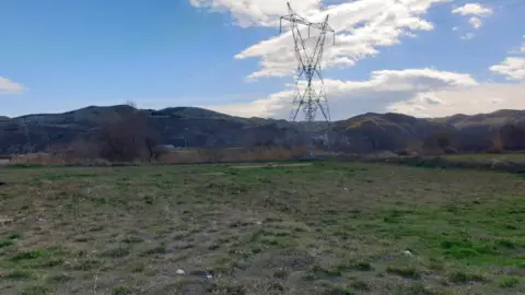 Terreno en calle Cartuja Baja Barrio