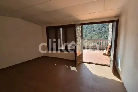 Casa en Castellfollit de la Roca