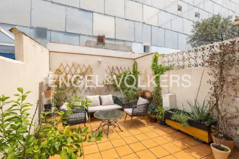 Casa en calle de Avelino Montero Ríos