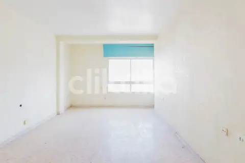 Piso en El Parador de las Hortichuelas