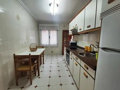 Piso en Pumarín