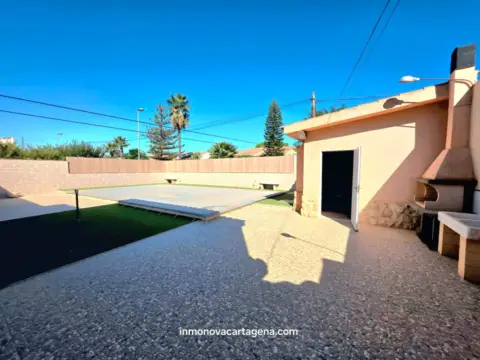 Chalet en Pozo Estrecho