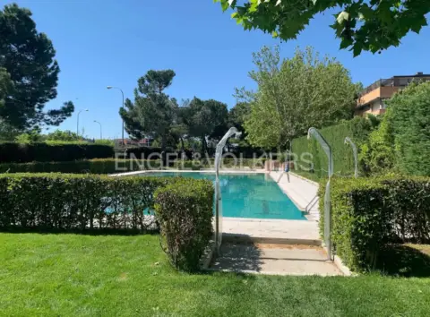 Piso en Paseo de la Alameda de Osuna