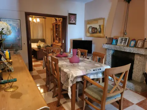 Chalet en calle de Huelva