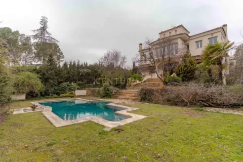 Casa en Ronda de los Montes