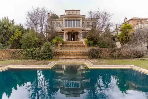 Casa en Ronda de los Montes