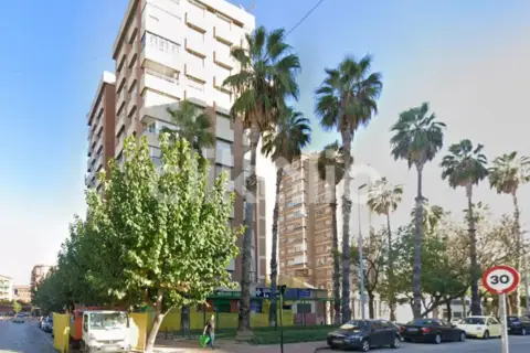 Piso en La Fama