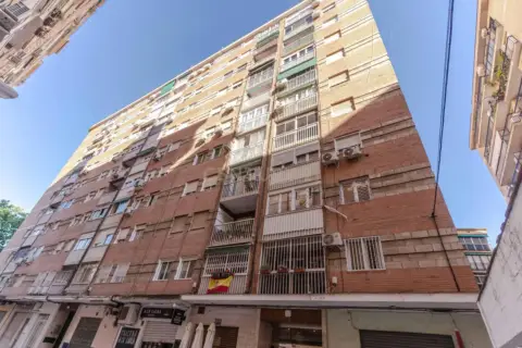 Piso en calle Don Quijote