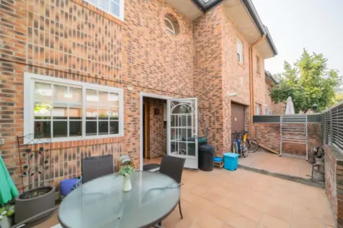 Casa adosada en calle de la Amatista