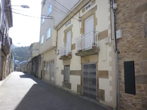 Casa en Viveiro (Casco Urbano)