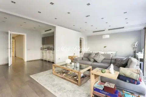 Piso en Les Tres Torres