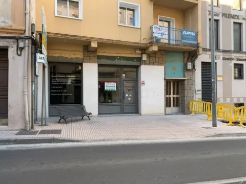Local comercial en Avenida de Calvo Sotelo