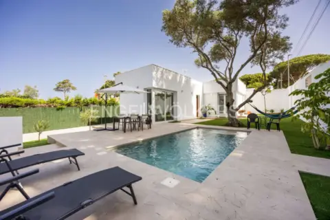 Casa en Mogarizas-Las Rapazes