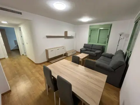 Piso en calle de la Rosa