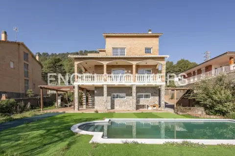 Casa en Vallirana