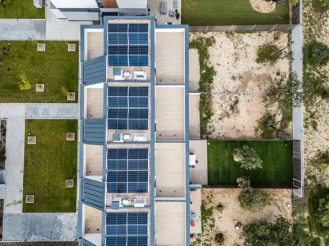 Casa adosada en calle de la Rosa de Lima, 9