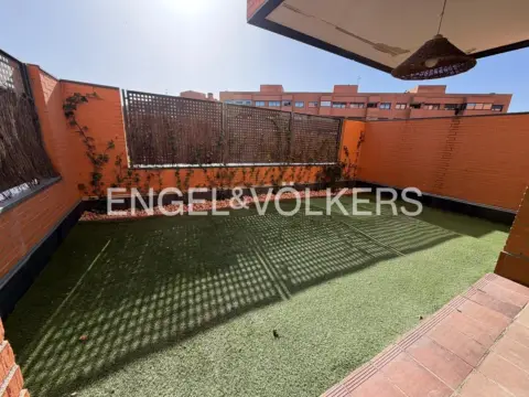 Piso en Dehesa Vieja-Puente Cultural