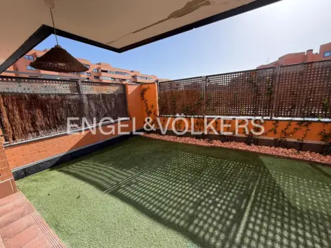 Piso en Dehesa Vieja-Puente Cultural