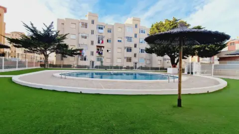 Apartamento en calle Apartamentos Montemares, nº 1