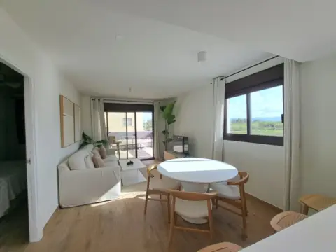 Apartamento en Avinguda de la Mediterránea, 14