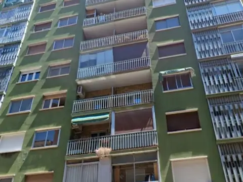 Piso en calle de Miguel Servet