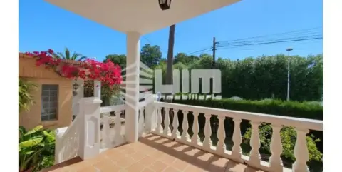 Chalet en calle Mar Caspio