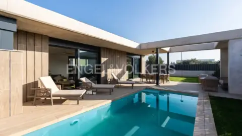 Casa en Torre en Conill-Cumbres San Antonio