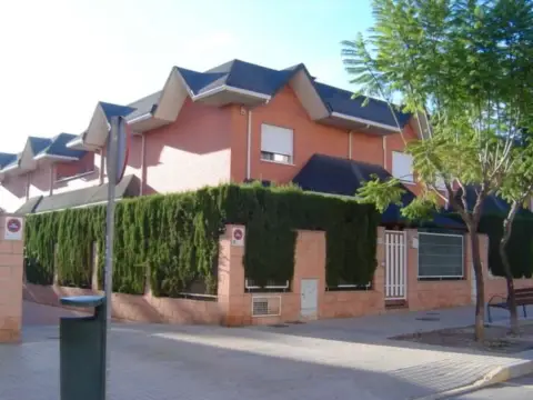 Casa adosada en San Antón-El Palmeral
