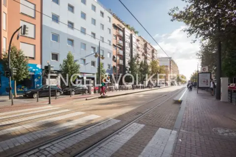 Piso en calle Vinaroz