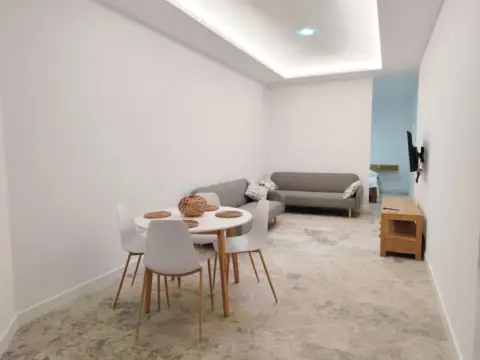 Apartamento en calle de Miguel Pérez Leal