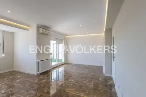 Piso en Carrer de San Vicente Mártir