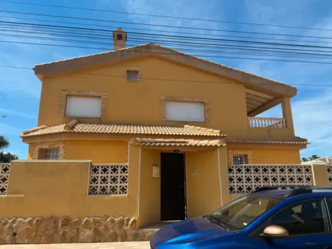 Chalet en calle de Cibeles