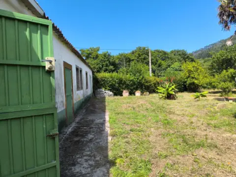 Casa en Lugar de Ortigueira
