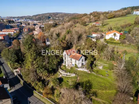 Casa rústica en Loiola-Txomin-enea-Martutene