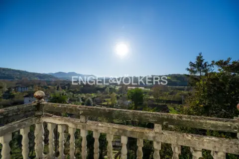 Casa rústica en Loiola-Txomin-enea-Martutene