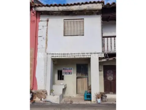 Casa en calle Barrio Formedera, nº 11