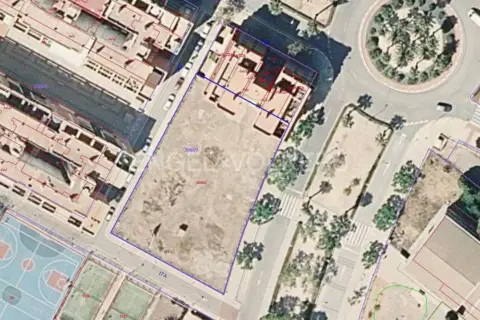 Terreno en Carrer Carcanyó