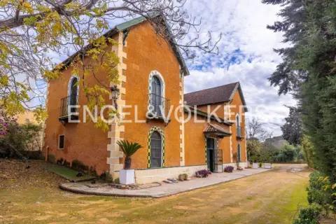 Casa en Nueva Alcalá