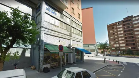 Local comercial en calle Cocherito de Bilbao, 666