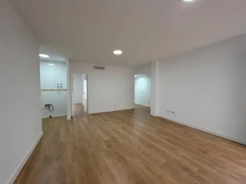 Apartamento en calle de la Gloria