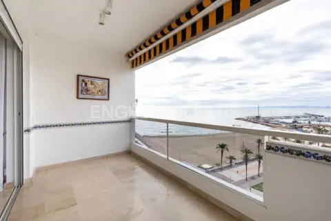 Apartamento en Avinguda Mar