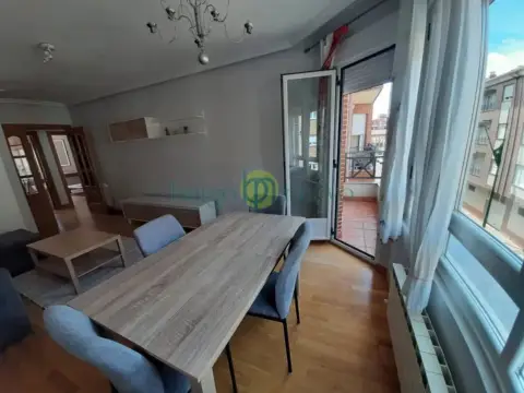 Apartamento en calle de Marte