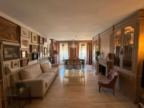 Piso en Avenida de Óscar Esplá