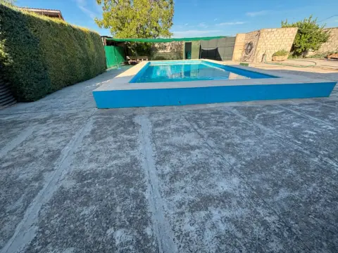 Casa rústica en Recinto Ferial-Circunvalación-La Vega