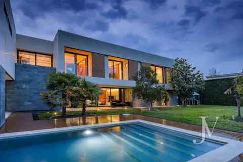 Chalet en Villafranca del Castillo